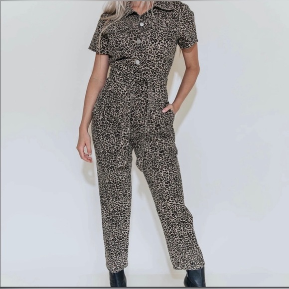 Kittenish Jumpsuit XS NWOT - Picture 1 of 5